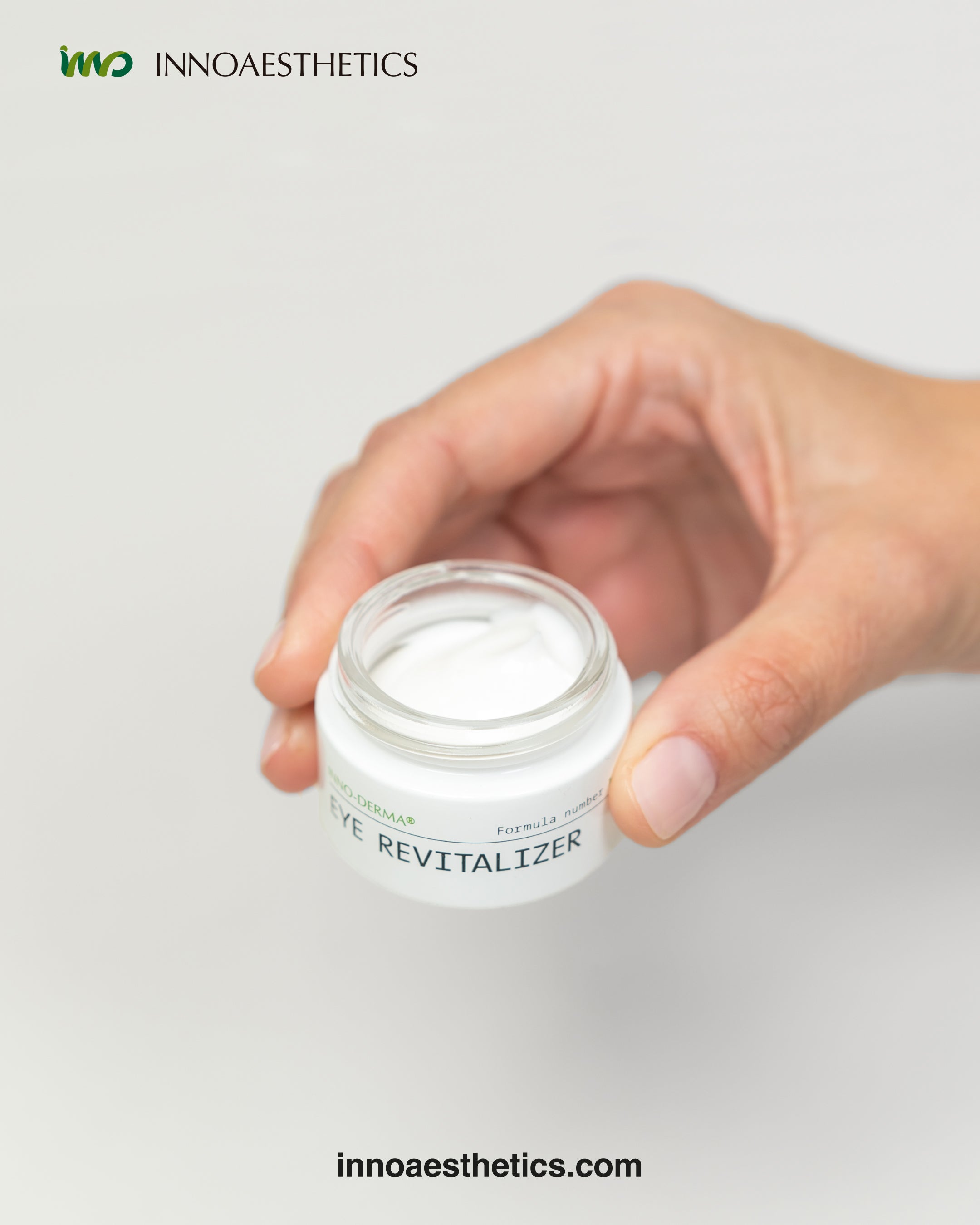 EYE REVITALIZER / Rejuvenece el contorno periocular + 3 muestras de sérum GRATIS 🎁